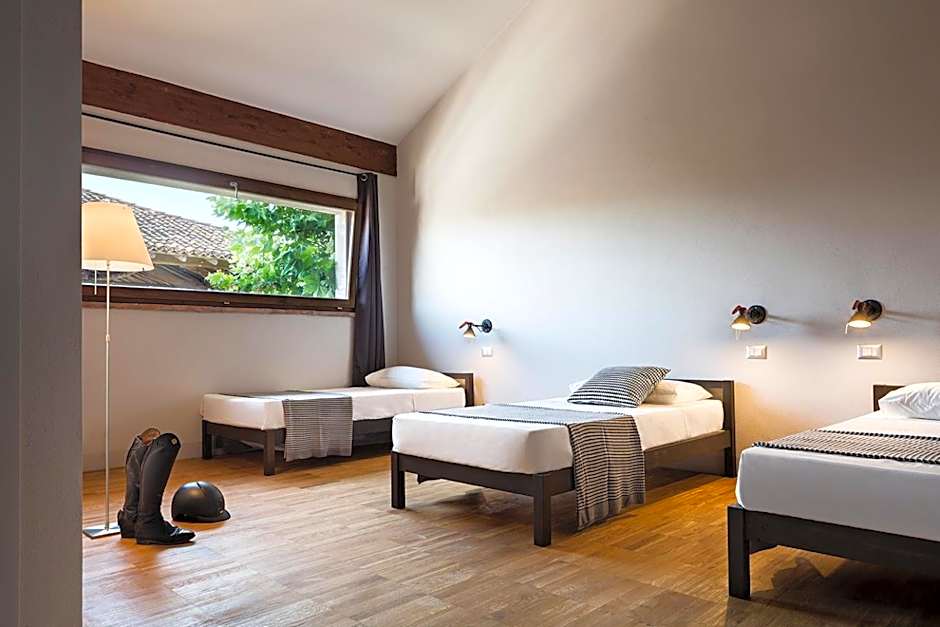 SCUDERIA LA COLOMBERA