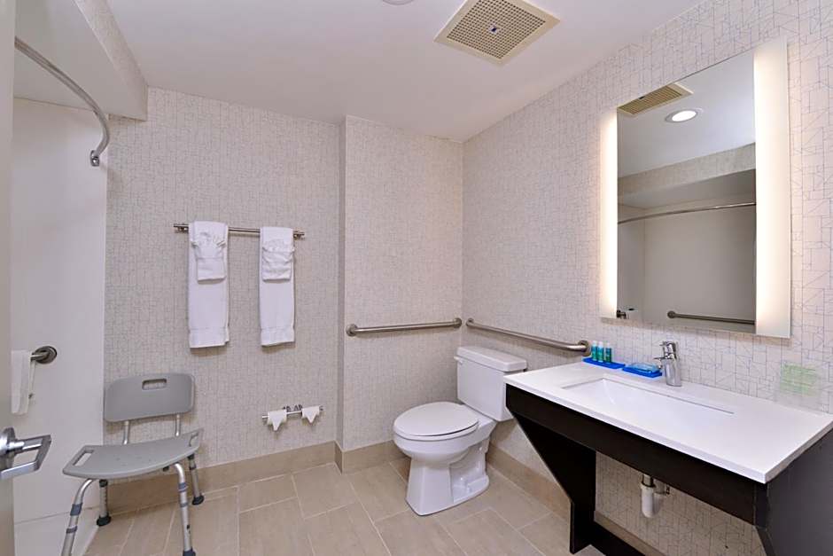 Holiday Inn Express Mystic By IHG