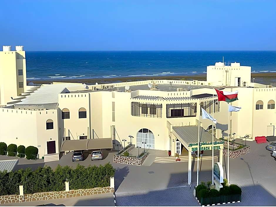 Resort Sur Beach Holiday