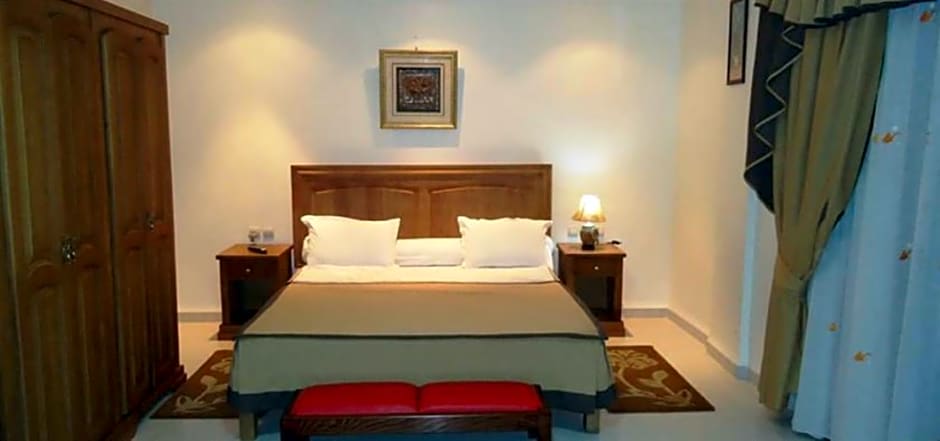 Brahmi Hotel