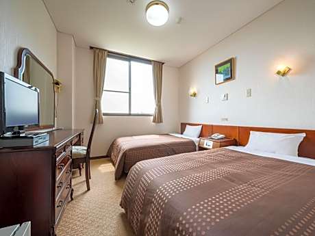 Twin Room - Non-Smoking