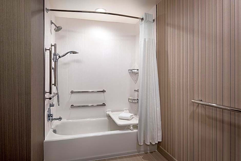 Courtyard by Marriott Petaluma Sonoma County