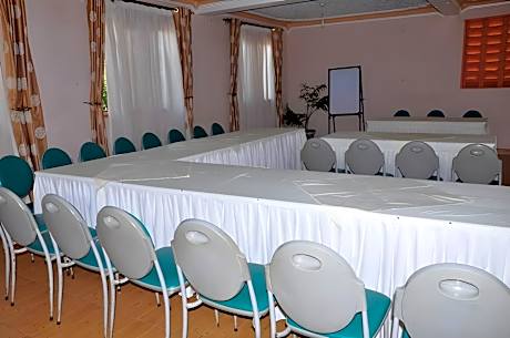 CITY SIDE HOTELS AND APARTMENTS MUKONO