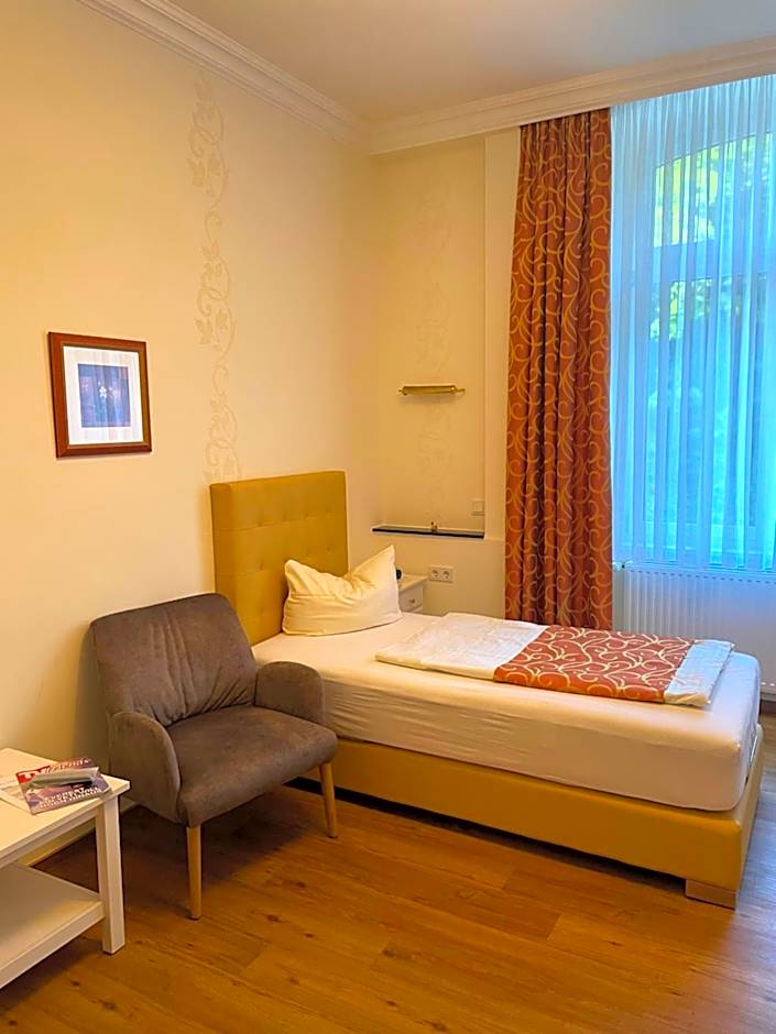 Haus Hohenzollern & Haus 'Ambiente