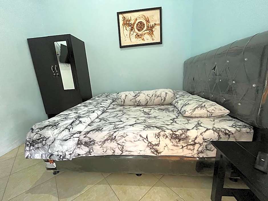 Capital O 92615 Villa Utama D'alas Purwo