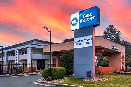 Best Western Salisbury Plaza