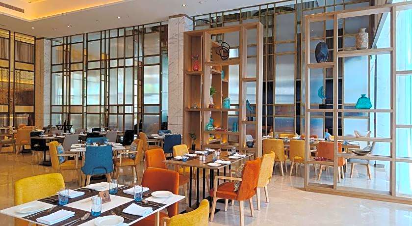 Holiday Inn Lucknow Airport By IHG