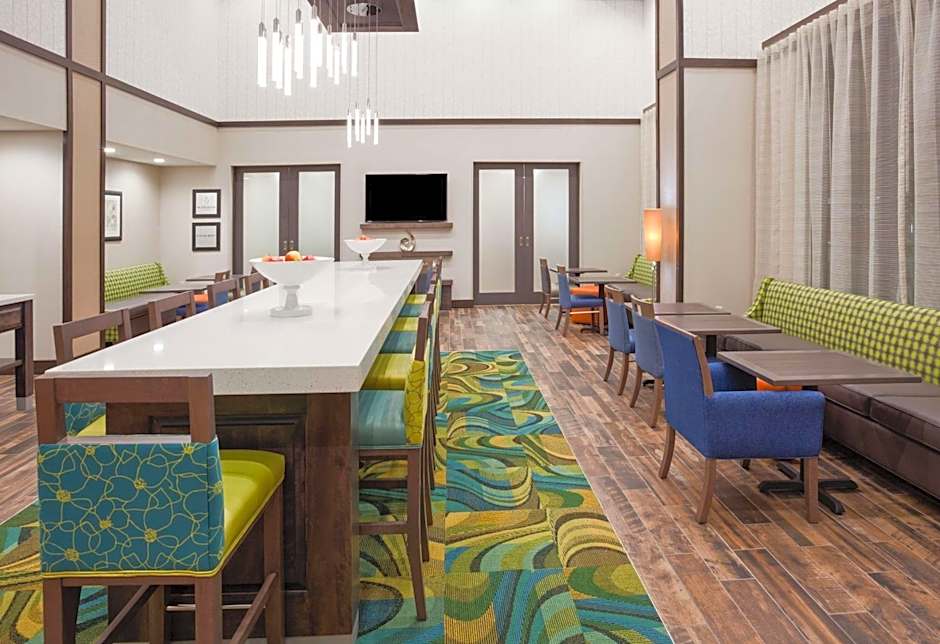 Hampton Inn By Hilton & Suites Sioux City South