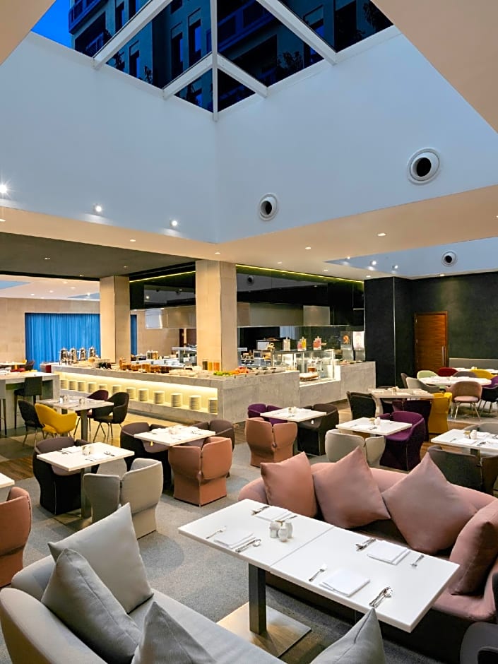 Hyatt Place Dubai Wasl District Residences