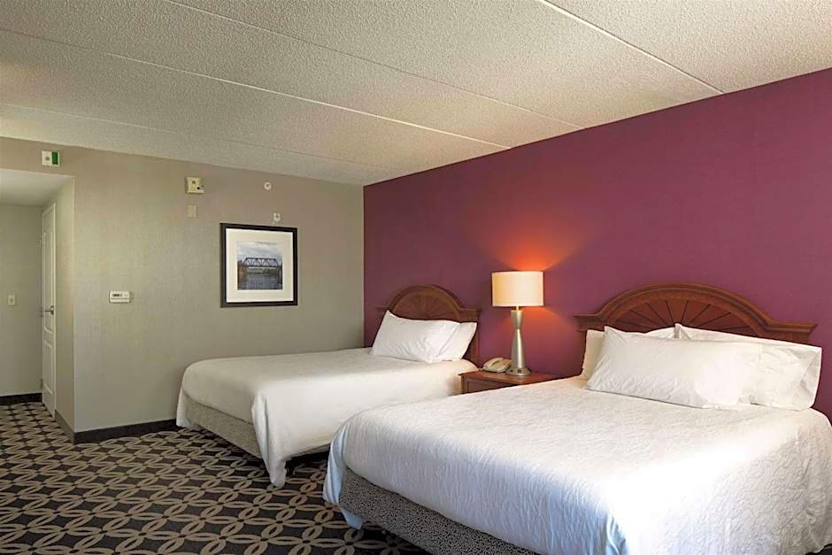 Hilton Garden Inn Auburn Riverwatch