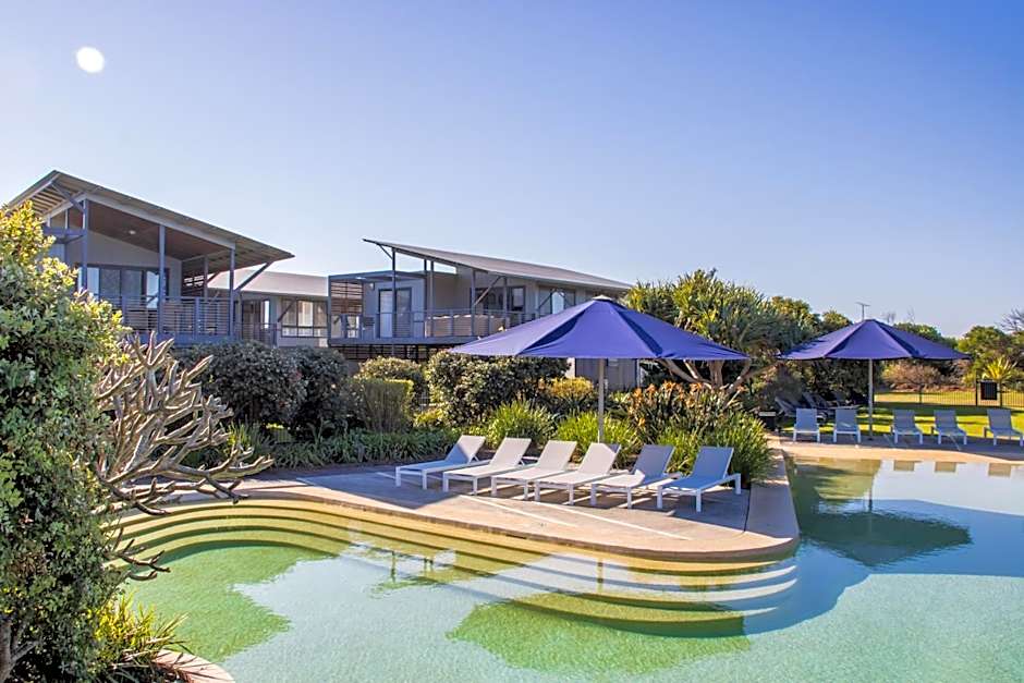 Serenity Diamond Beach (formerly Ramada Resort Diamond Beach)