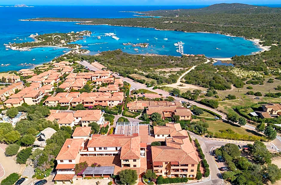 Residence a Golfo di Marinella a 450 mt dal mare