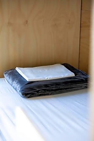 Bed in a 10 Share Female Ensuite Dorm