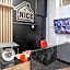 RedDoorz Plus near Patung Kuda Undip