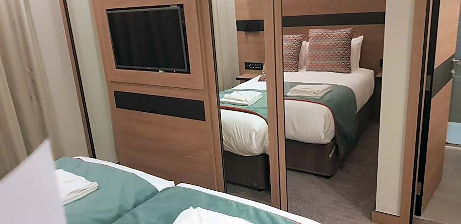 Merit Kensington Hotel