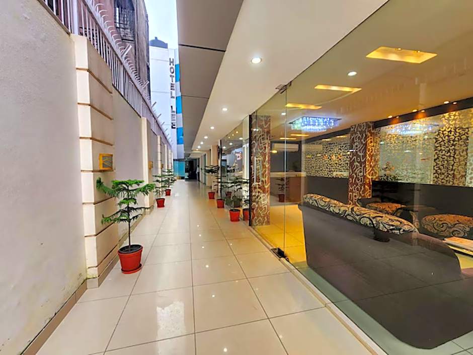 Hotel Lee International