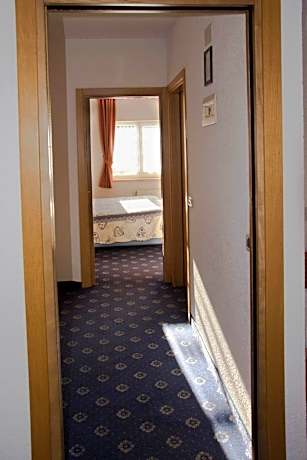 Triple Room with Terrace