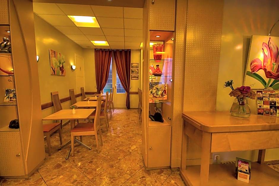 Hotel Des Trois Gares