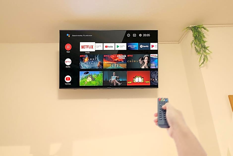 Hotel Ulm Zentrum - Komplettes Zimmer, Hochbett, Android TV & eigenem Bad - perfekt für Familien & Gruppen