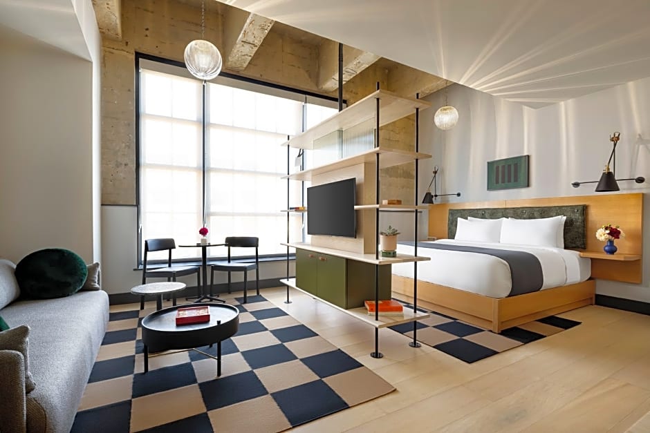 Switch House Hotel – Philadelphia, PA