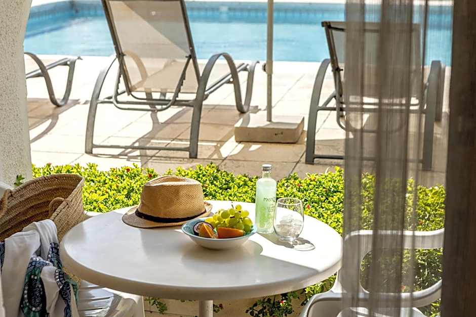 Stephanos Hotel Apartments