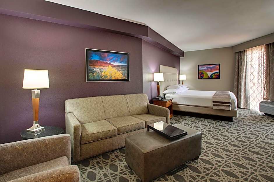 Drury Inn & Suites Albuquerque