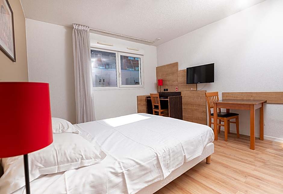 PRIVILODGES LYON 8 LUMIERE