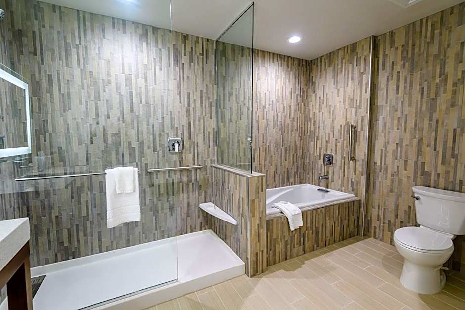 Courtyard by Marriott Lake Jackson