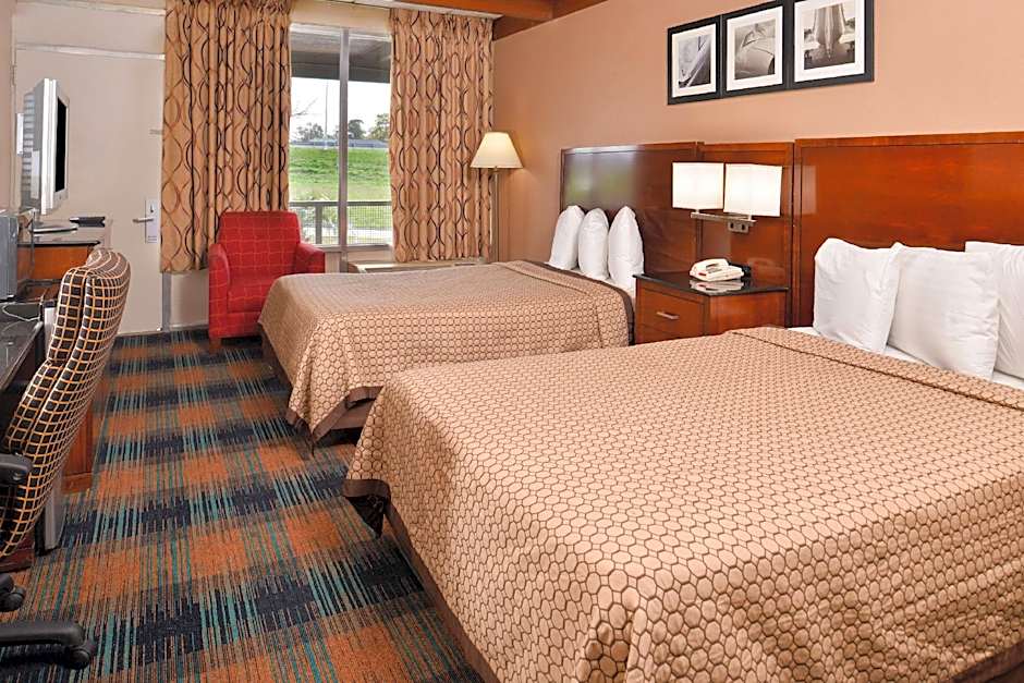 Americas Best Value Inn - Augusta Historic Downtown