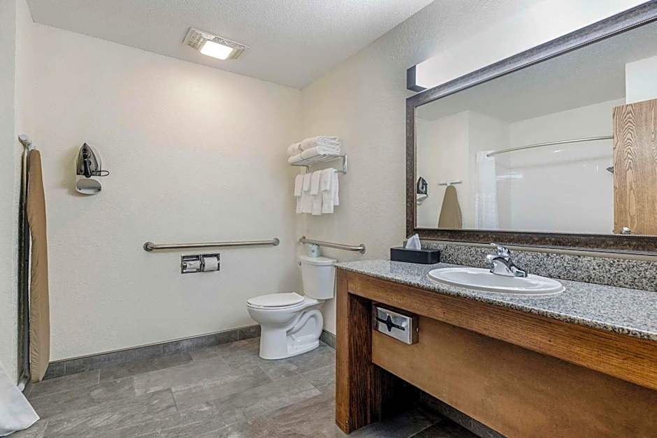 Comfort Inn & Suites Mt Rushmore