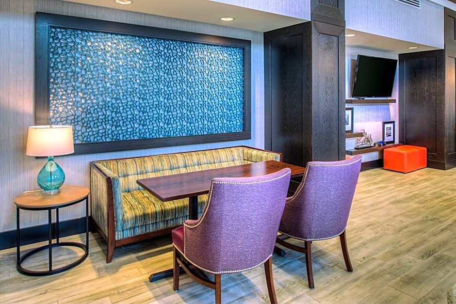 Hampton Inn By Hilton & Suites Wixom-Novi-Detroit MI