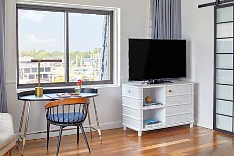 One-Bedroom King Suite with Sofa Bed and Harbor View