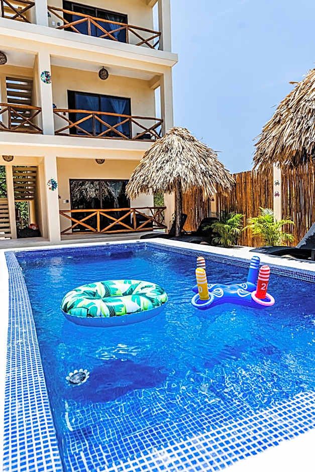 Atenea Holbox