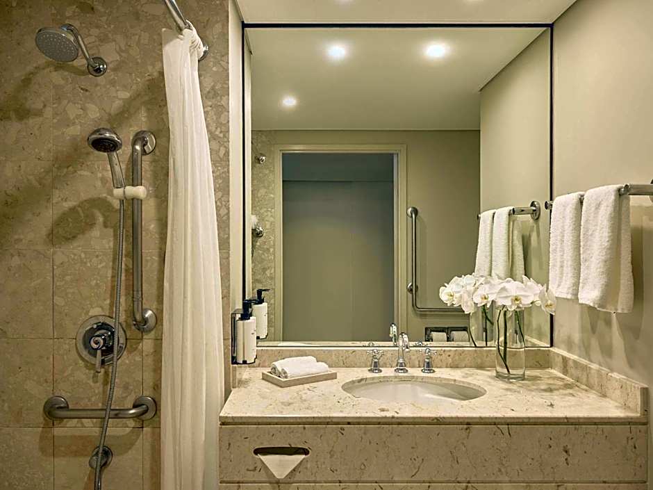 Sofitel Brisbane Central Hotel