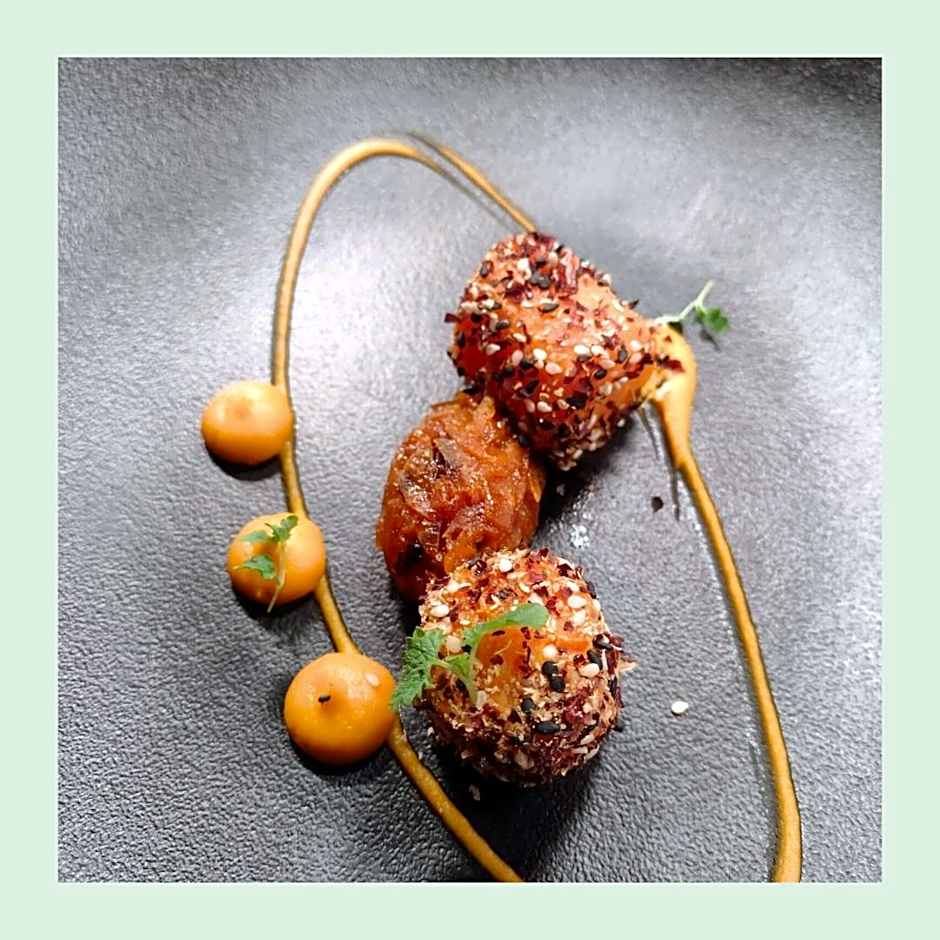 Rafters at Riverside House Hotel