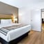 Country Inn & Suites by Radisson, Roanoke, VA
