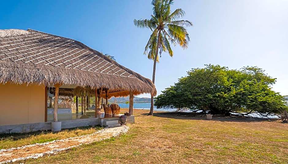 Bleu MATHIS Gili Asahan