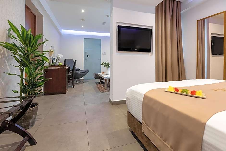 Achilleos City Hotel