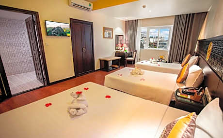 Deluxe Quadruple Room