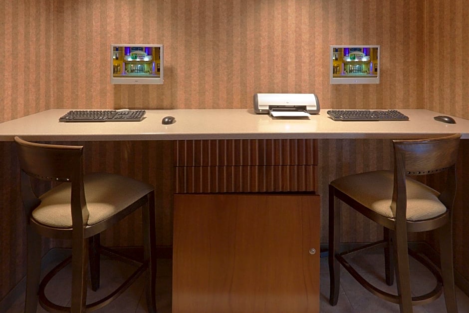 Holiday Inn Express Hotel & Suites Deadwood-Gold Dust Casino By IHG