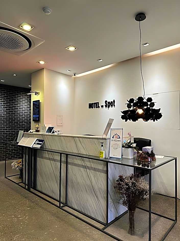 Hotel The Spot