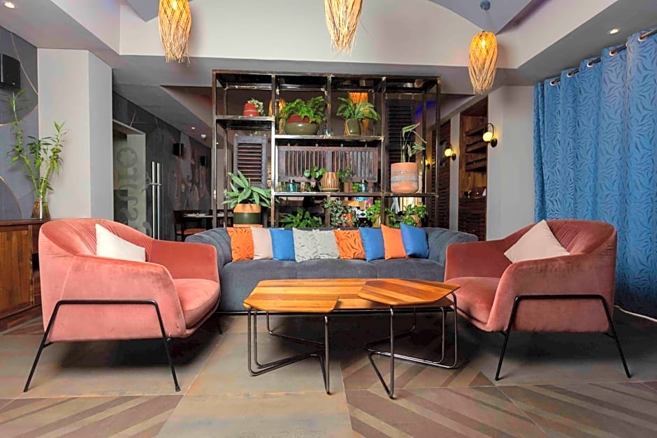 Roots Apartment Hotel