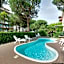 Hotel Kiss