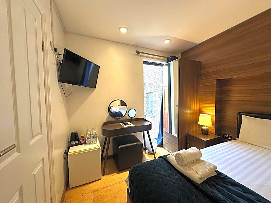 Room Home Stay
