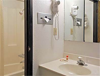 Americas Stay Inn-Leavenworth