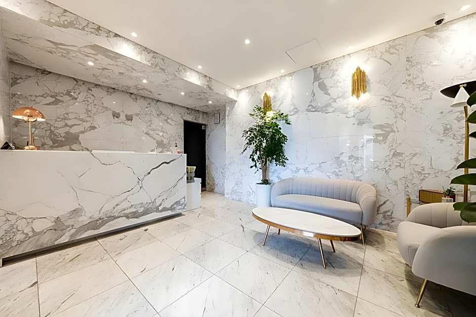 H. Moment Hotel Songjeong