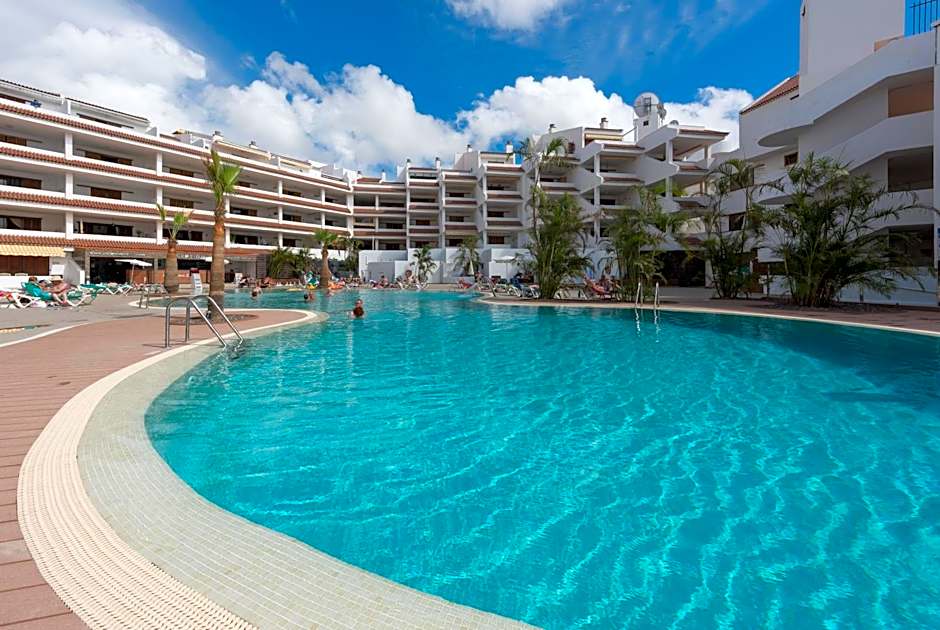 Paloma Beach Apartments