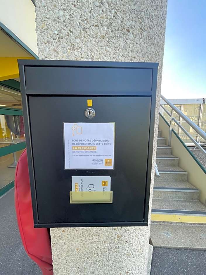 Premiere Classe Amiens - Glisy