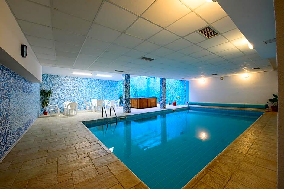 Kap House Family Hotel