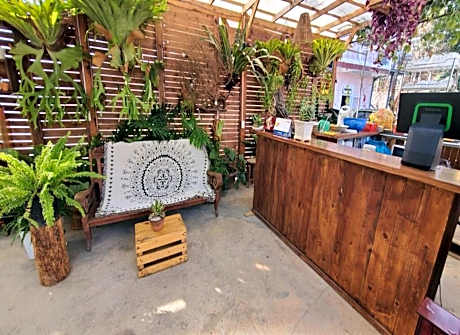 Tropical Garden Homestay By Zuzu